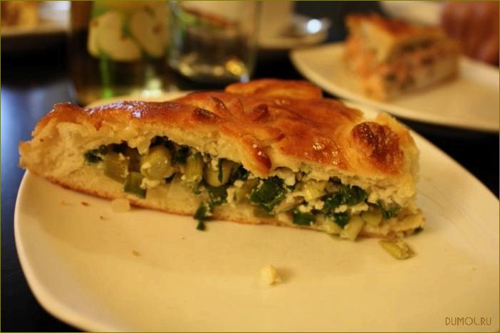 Рецепт вкусного пирога с зеленым луком и яйцами