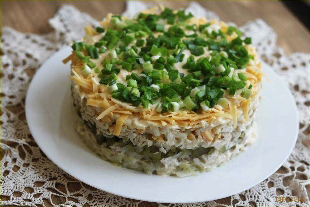 (слоеный, салат, курицей, бычок) Слоеный салат с курицей